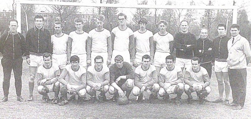 Bestand:1200px-Selectie R.K.C. 1966-1967.jpg